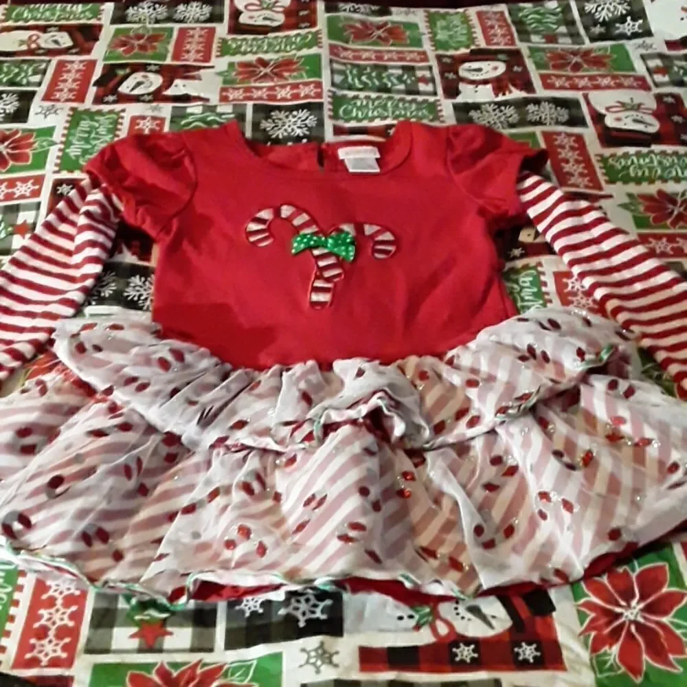 2 Great Dresses For Christmas(Yonland size5,DeCorated Original Size 6Y)